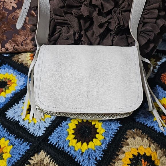 Coach Dakota Fringe Whipstitch Chain Saddle Bag in White Pebbled Leather Purse - Picture 3 of 9